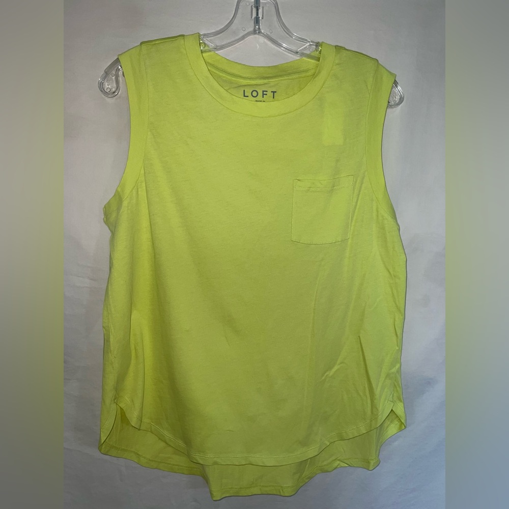 Pocket Tank Top - Picture 2 of 3